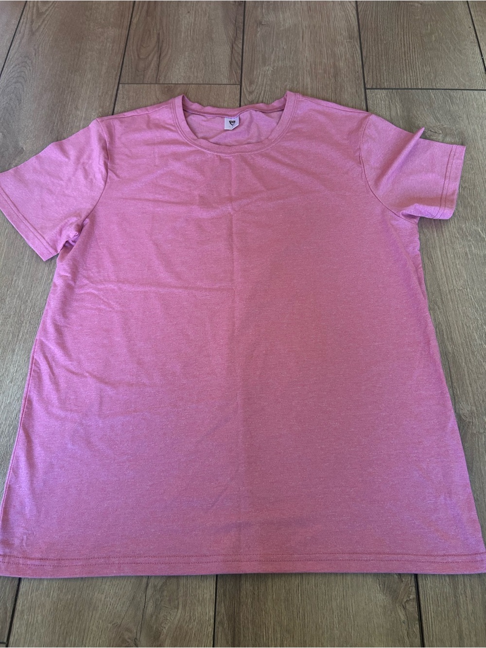 Short Sleeve Top- L